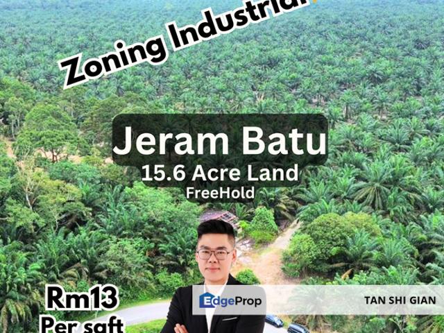 Warehouse for sale in Pekan Nanas, Johor