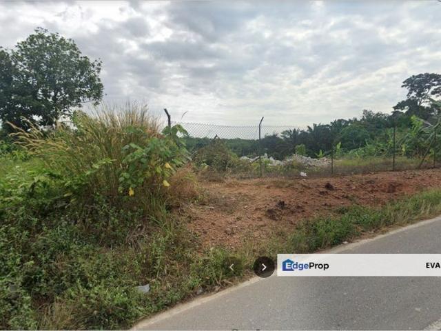 Shop for sale in Pekan Nanas, Johor