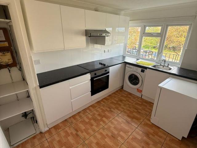 Apartment for rent in Lower Edmonton, Greater London