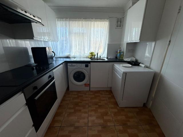House for rent in Lower Edmonton, Greater London