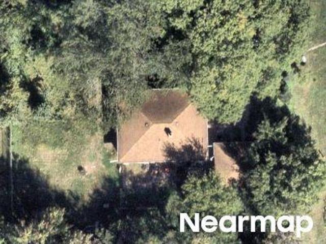 House for sale in Montgomery, Kane County