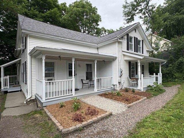 House for sale in Richmond, Vermont