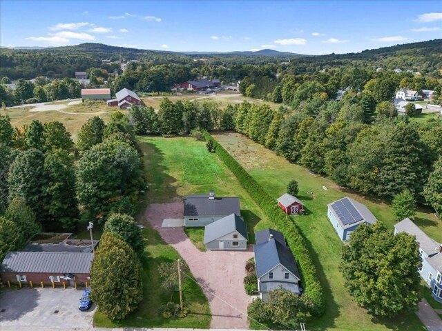 House for sale in Underhill