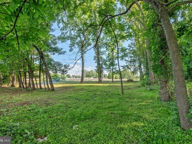 Land for sale in Fairfax