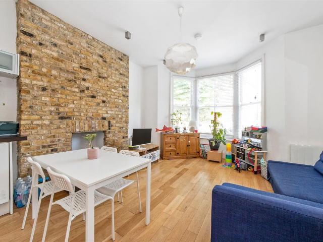 Apartment for rent in London Borough of Lewisham, Greater London