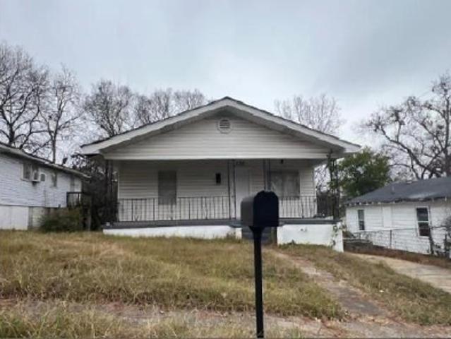 House for sale in Fairfield, Alabama