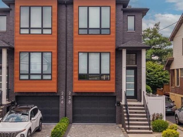 House for sale in Cliffside Park House for sale in Cliffside Park