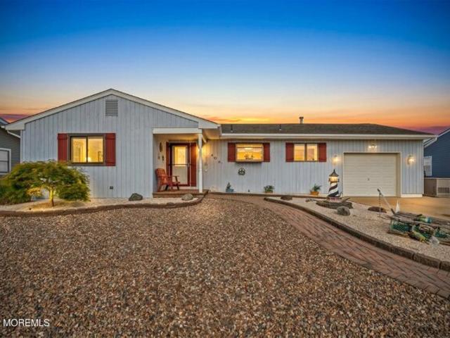 House for sale in Lanoka Harbor, New Jersey