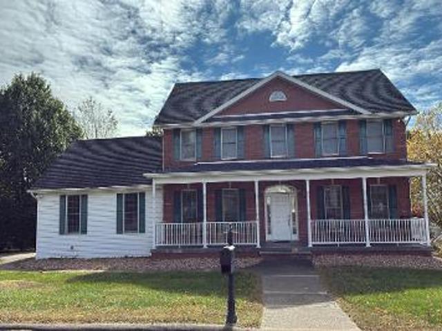 House for sale in Moundsville, West Virginia