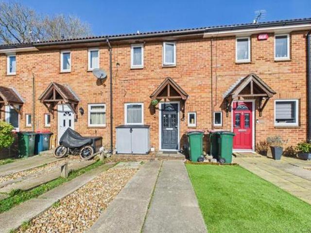 House for sale in Bewbush, Crawley