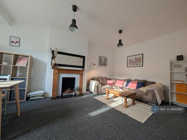 Apartment for rent in London Borough of Merton, Greater London