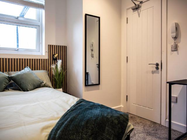 Room for rent in Strood