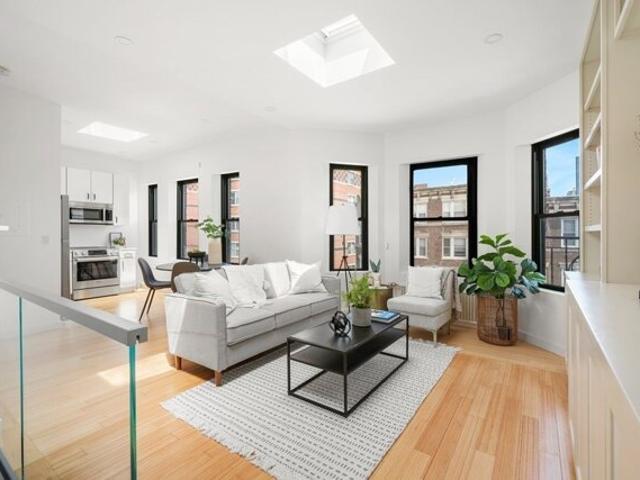 Condo for sale in Boston, Massachusetts