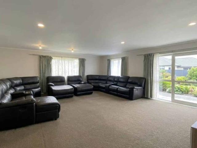 House for rent in Awhitu, Oroua County