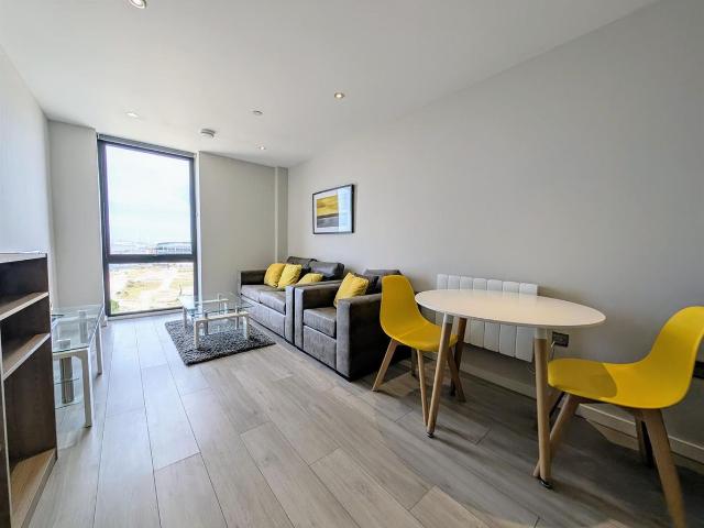 Apartment for rent in Calderstones