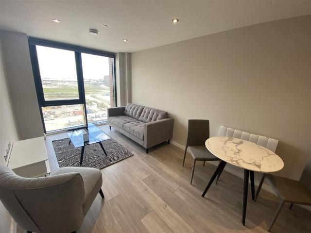 Apartment for rent in Calderstones