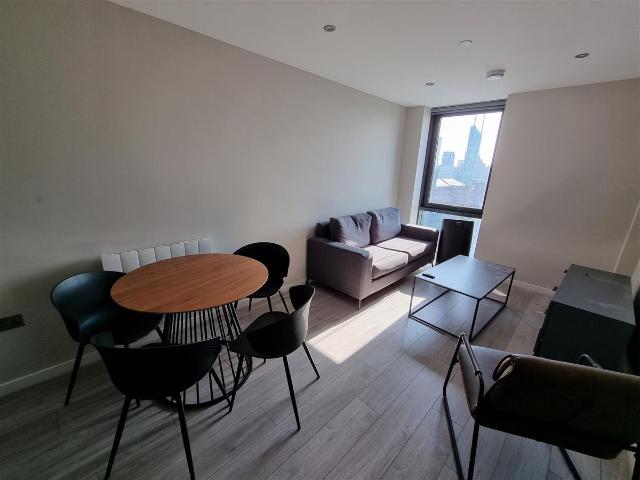 Apartment for rent in Calderstones