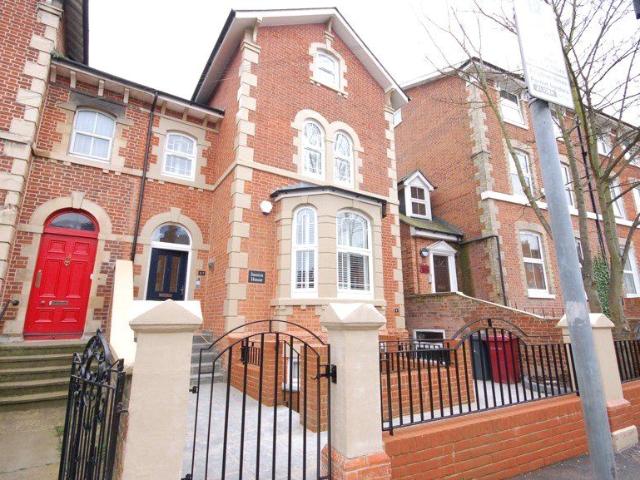 Studio for rent in Katesgrove, Reading