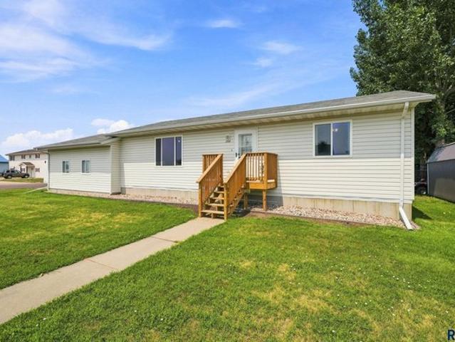 House for sale in Worthing, South Dakota