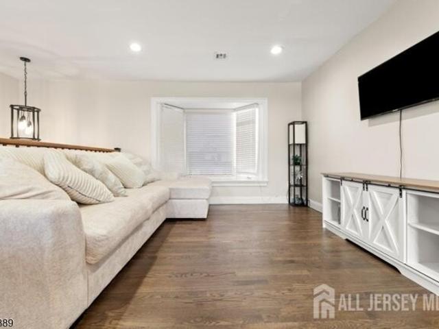 House for sale in Carteret, New Jersey