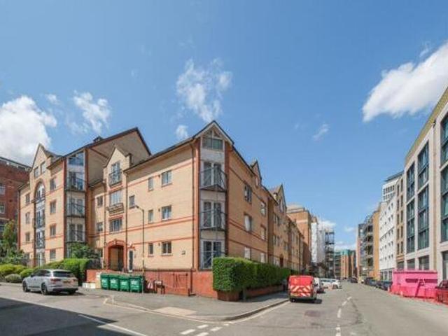 House for sale in Feckenham, City Of Bristol