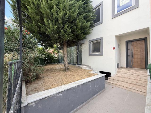 Edremit, Balikesir içerisinde satılık Villa
