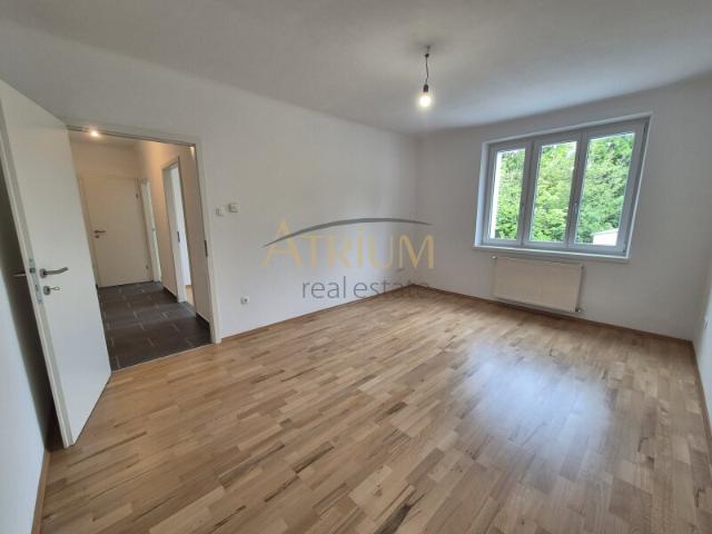 Wohnung kaufen in Hietzing, Wien
