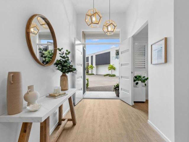 Villa for sale in Kings Creek, Queensland