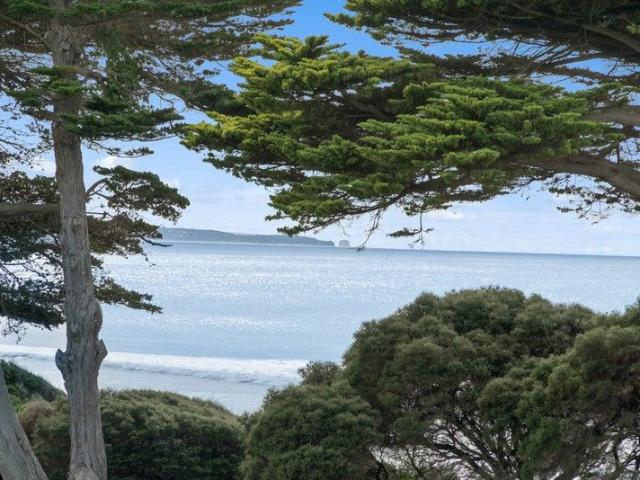 Apartment for sale in Lorne, Victoria