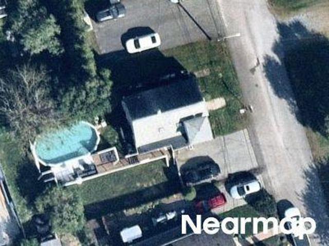 House for sale in Bristol, Bristol County
