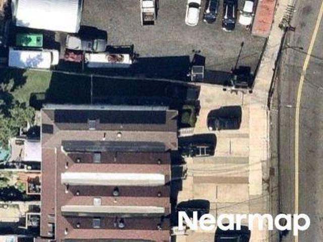 House for sale in Staten Island, Arverne