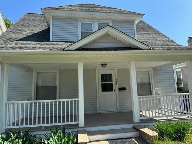 House for sale in Bridgeport