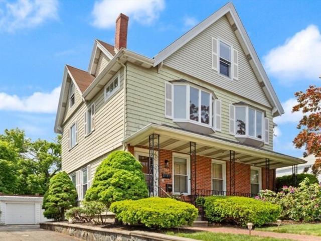 Condo for sale in Newton