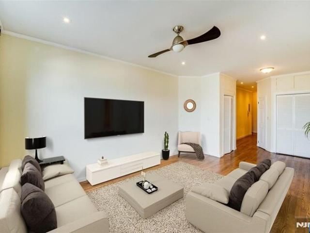 Condo for sale in Hudson, New Jersey