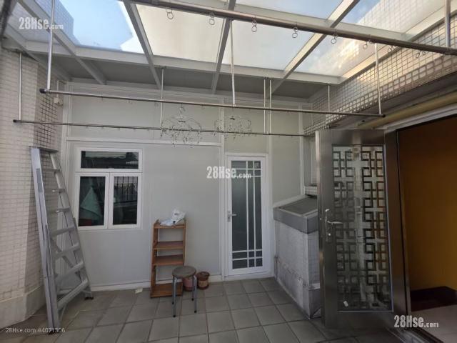 位於 天水圍 Tin Shui Wai, 香港 Hong Kong, 提供 出售 的 公寓