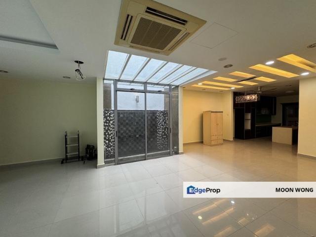 House for sale in Petaling, Subang Jaya