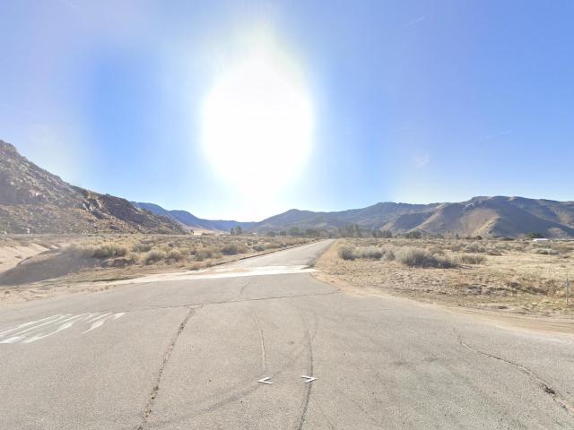 Land for sale in Onyx, California