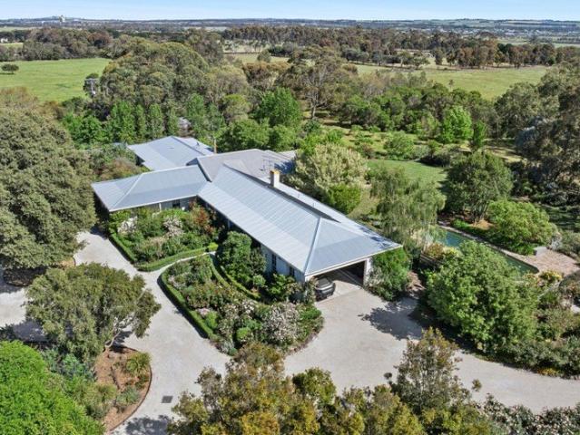 Cottage for sale in Geelong, Victoria