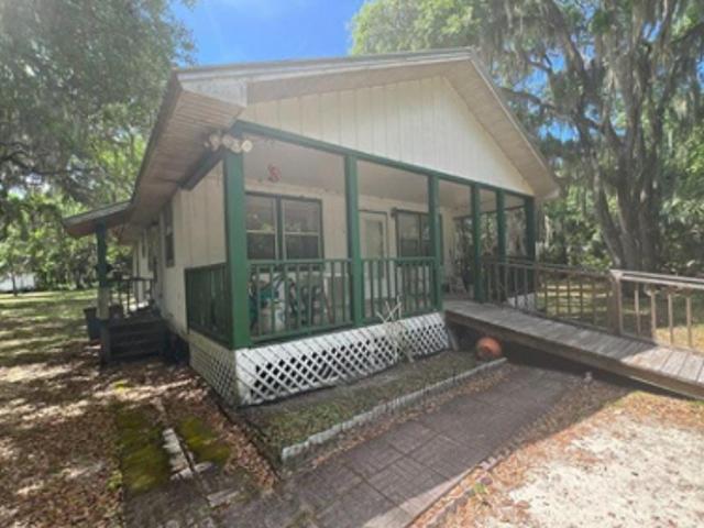 House for sale in East Palatka, Florida