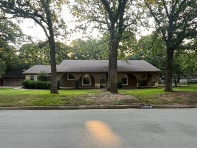 House for sale in Colleyville, Texas