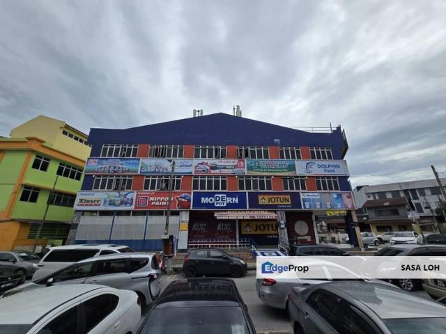 Shop for rent in Country Heights Damansara, Kuala Lumpur