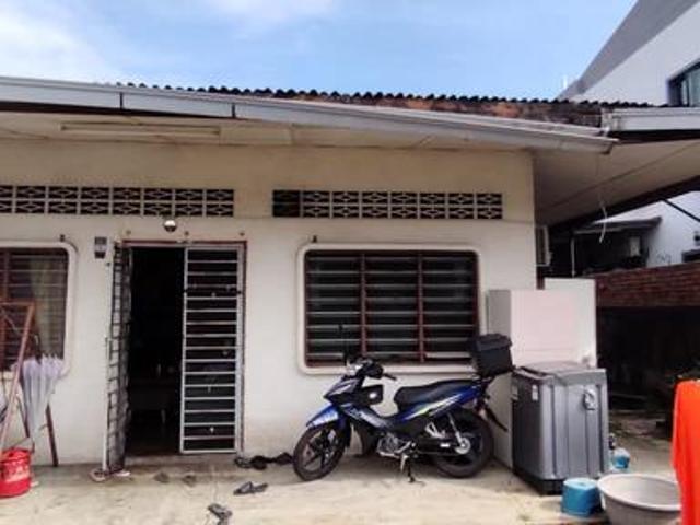 Residential House for sale in Country Heights Damansara, Kuala Lumpur