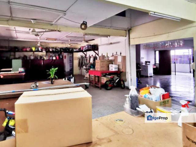 Warehouse for rent in Kepong, Kuala Lumpur