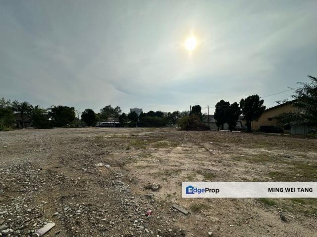Shop for rent in Bukit Ledang, Johor
