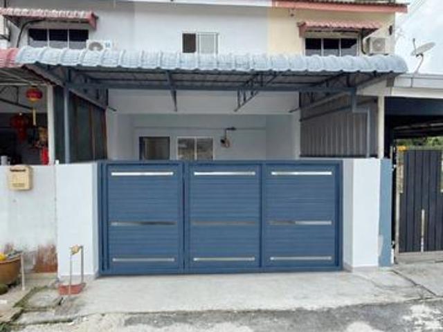 Terraced House for sale in Batu Pahat, Johor