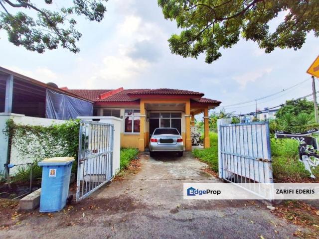 House for sale in Jenjarom, Selangor