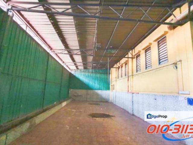 Warehouse for rent in Saujana, Selangor