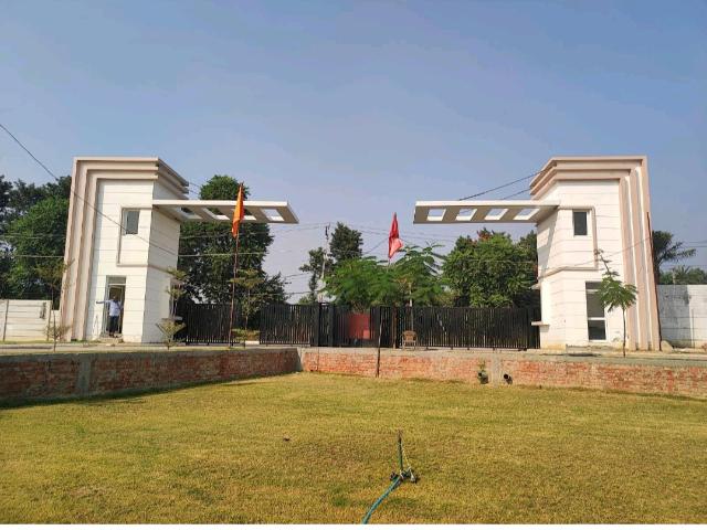 Land for sale in Hariana