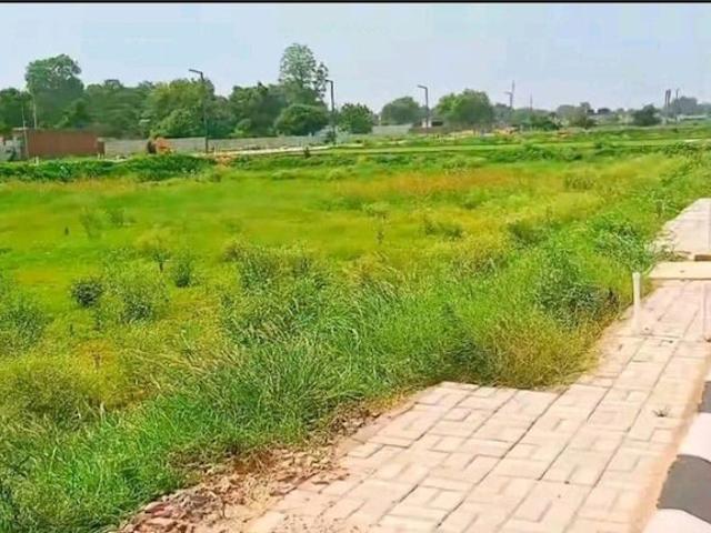 Land for sale in Hariana