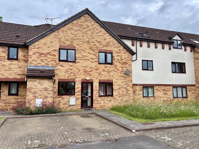 Apartment for rent in Wood Farm, Oxford